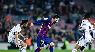 赛季出战 赛季出战